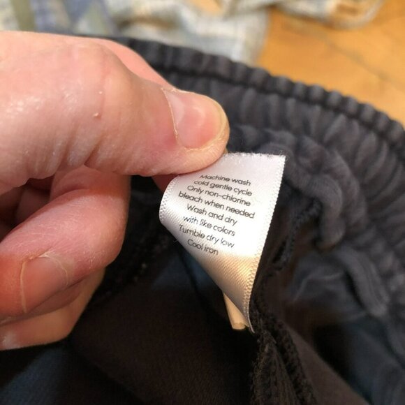 Athleta Womens Size 4 Black Elastic Waist Zipped Pockets Ankle Zip Jogger Pants - Picture 11 of 11